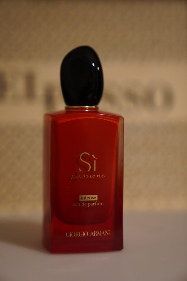 Sì Passione Giorgio Armani intense eau parfum. 5ml - Bild 2